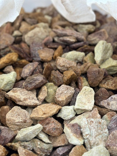 Златолит персиковый декоративная каменная крошка купить в Покачи