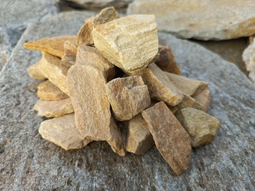 Златолит жёлтый декоративная каменная крошка купить в Покачи