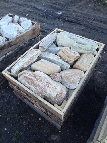 Златолит жёлтый, жёлто-зелёный глыбки и валуны для ланшафтного дизайна купить в Покачи